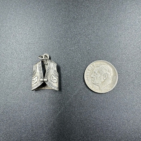 Vintage Sterling Silver Cowboy Cowgirl Vest Charm Southwest - Picture 2 of 4